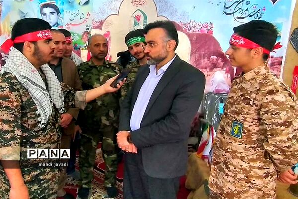 یادواره شهید شاخص دانش‌آموزی در محمود آباد