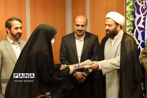 آیین اختتامیه نمایشگاه کتاب در مازندران