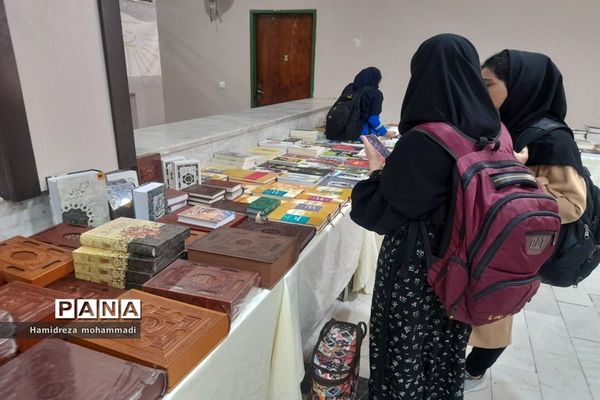 حال و هوای آخرین روز بازدید از نمایشگاه کتاب ساری