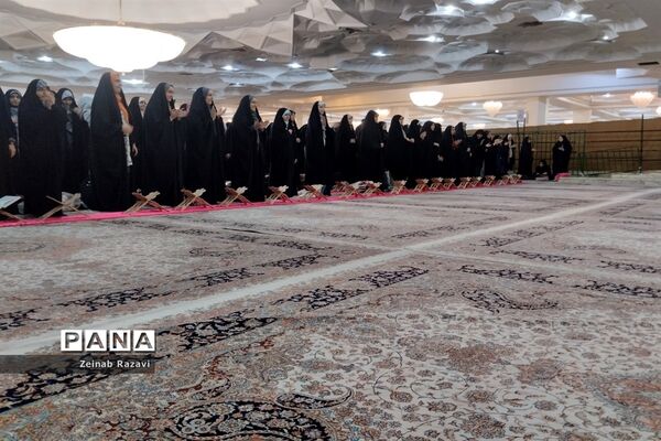 آیین مهمانی ملکوت در حرم حضرت معصومه(س)