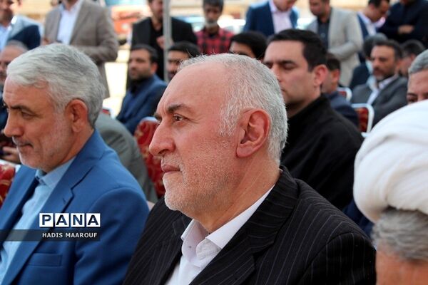 آیین خشت‌گذاری ۱۰ مدرسه در بهارستان 2