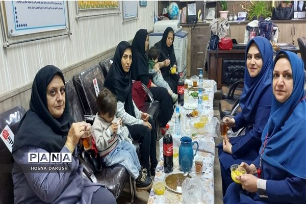 مراسم افطاری در دبستان شهدای فرهنگی ناحیه۷ مشهد