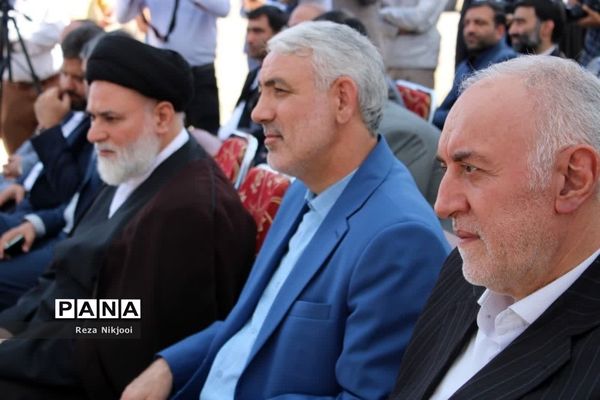 آیین خشت‌گذاری ۱۴۰ باب کلاس درس در شهرستان بهارستان