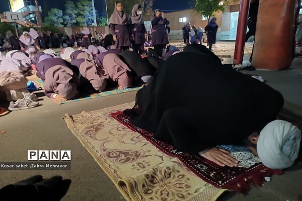 زیارت پرچم حرم امام حسین (ع) در مدرسه معارف ۶