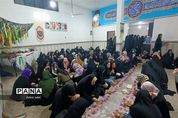 ضیافت افطاری در حسینیه شهدای مدافع حرم قرچک