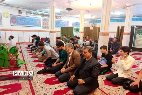 افطاری آموزش و پرورش منطقه ۱۵ در آخرین روز از ماه رمضان