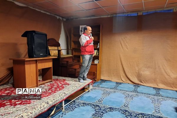 افطار در پایگاه هلال احمر