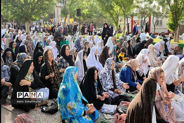 نماز عید فطر در شهرستان رباط‌کریم