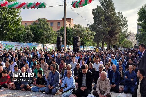 نماز عید فطر در شهرستان رباط‌کریم