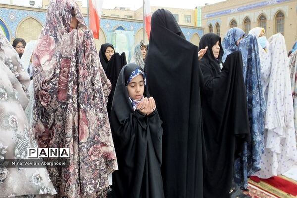 اقامه نماز عید سعید فطر در شهرستان پیشوا