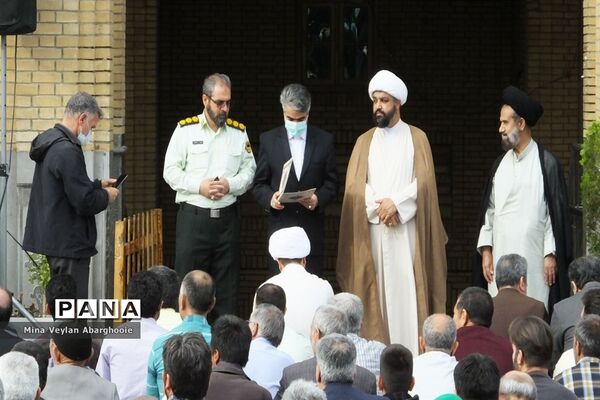اقامه نماز عید سعید فطر در شهرستان پیشوا