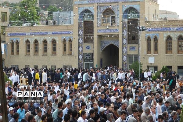 اقامه نماز عید سعید فطر در شهرستان پیشوا