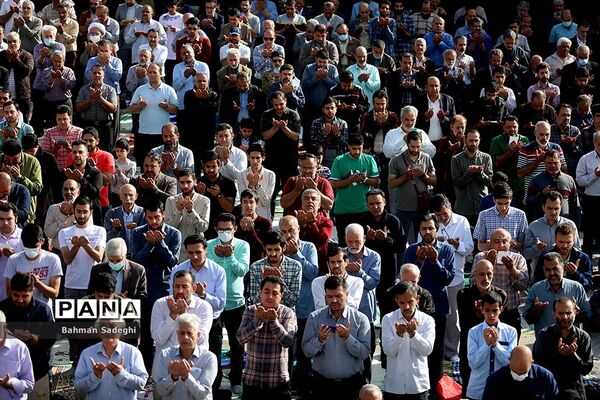 نماز عید سعید فطر در مصلی تهران