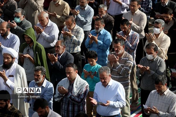 نماز عید سعید فطر در مصلی تهران