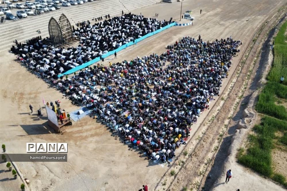 اقامه نماز عید سعید فطر درابرکوه