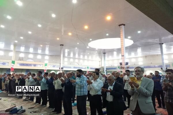نماز باشکوه عیدسعیدفطر درشهرستان اسلامشهر