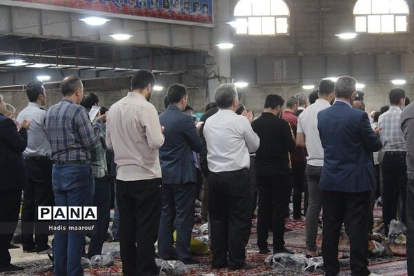 نماز عیدسعید فطر در بهارستان دو