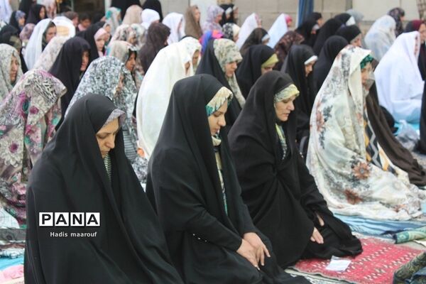نماز عیدسعید فطر در بهارستان دو