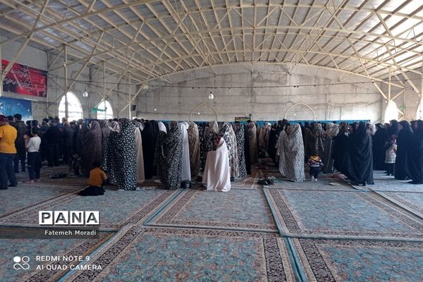 نماز عید سعید فطر در روستای مشکان  شهرستان خرّم بید