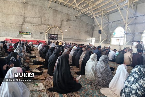 نماز عید سعید فطر در روستای مشکان  شهرستان خرّم بید