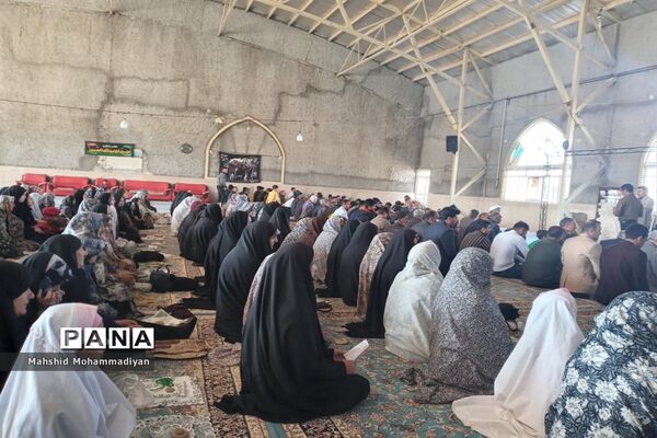 نماز عید سعید فطر در روستای مشکان  شهرستان خرّم بید