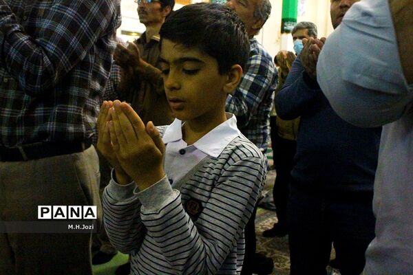 نماز عید سعید فطر در حرم حضرت معصومه (س)