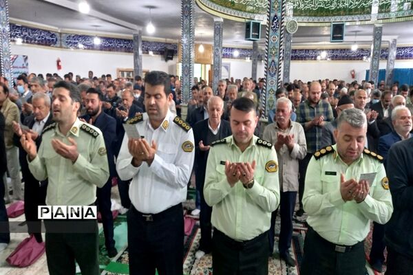 اقامه نماز باشکوه عید سعید فطر در فیروزکوه