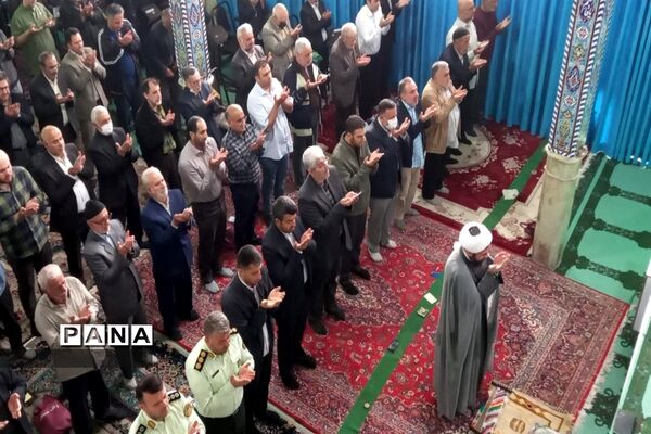 اقامه نماز باشکوه عید سعید فطر در فیروزکوه