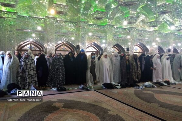 نماز عید سعید فطر در حرم سید علاالدین حسین (ع)