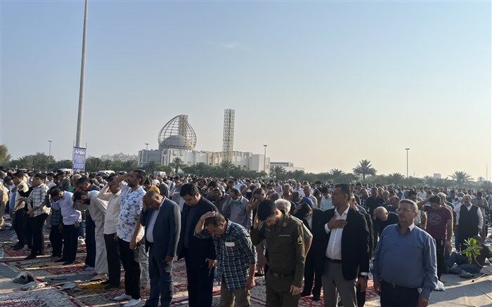 برگزاری مراسم عید سعید فطر در جزیره مرجانی کیش