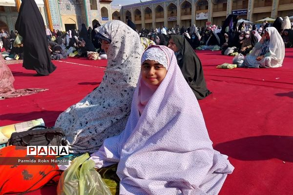 برگزاری نمازباشکوه روزعیدسعید فطر، به امامت آیت الله دژکام در حرم مطهر شاهچراغ (ع)