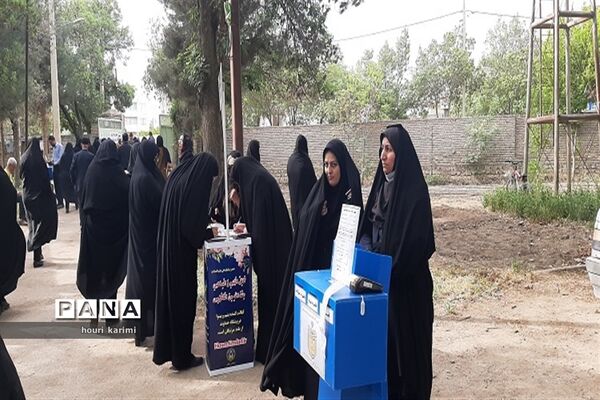 نماز عیدسعیدفطرشهرستان مانه وسملقان