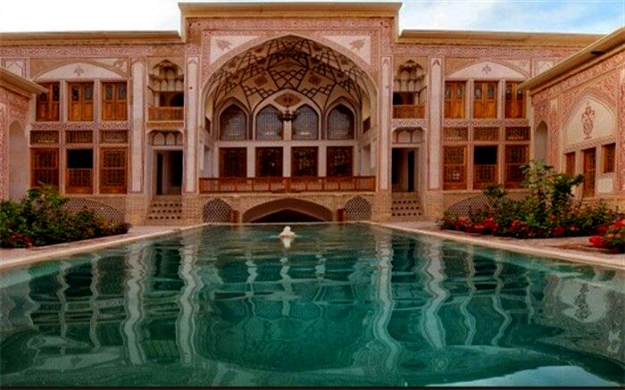 ضرورت توجه به شهرسازی معاصر و پاسداشت آثار تاریخی