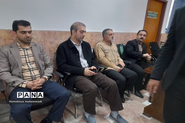 نخستین جلسه شورای اداری قائمشهر