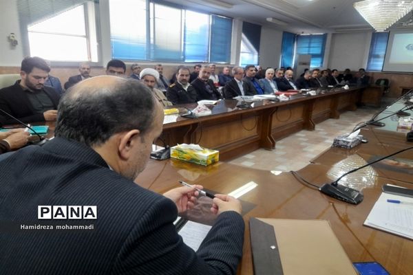 نخستین جلسه شورای اداری قائمشهر