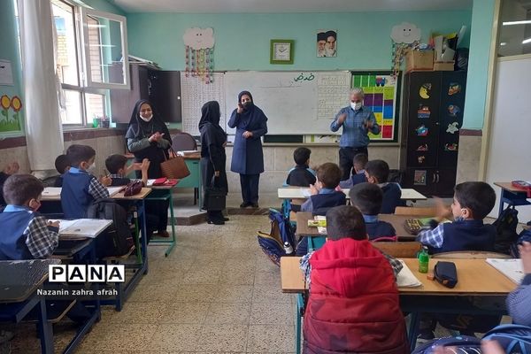 بازدید روند کیفی و کمی آموزشی در کلاس‌های اول دبستان ایمان رودهن