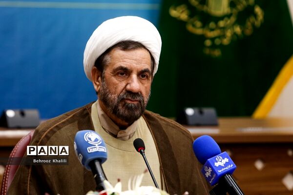 جلسه هم‌اندیشی بزرگداشت دهه کرامت