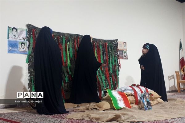 جشنواره هنرهای نمایشی ویژه دختران ابرکوهی