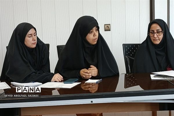 برگزاری جلسه شورای آموزش و پرورش فشافویه