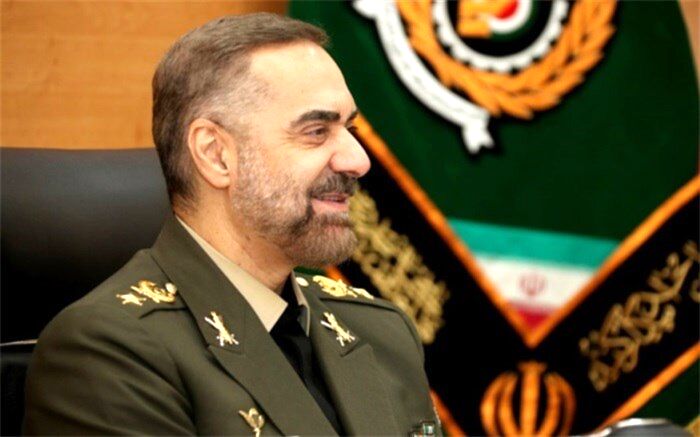 وزیر دفاع: صلح و امنیت پایدار از اهداف دیپلماسی دفاعی در مسکو بود