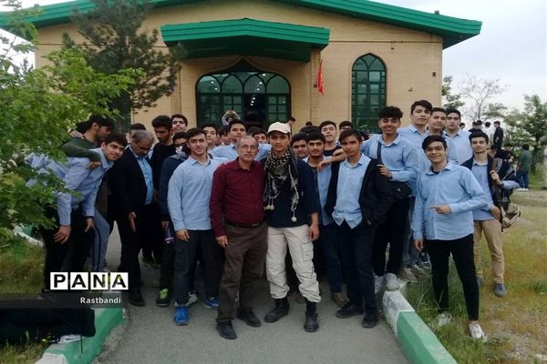 اعزام دانش‌آموزان دبیرستان عرفان منطقه ۱۳ به میدان تیر لشکر محمد رسول الله(ص)