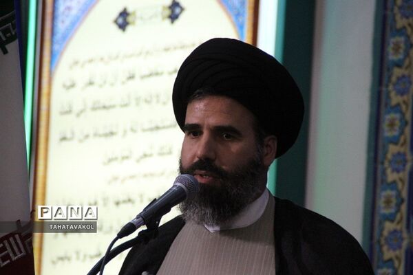آیین تکریم مردمی از اولین فرماندار بومی شهرستان پردیس