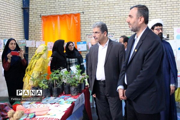 افتتاح نمایشگاه مشاغل در بوشهر