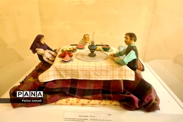 بازدید دانش‌آموزان دبیرستان فرهنگ ۱۳ از باغ موزه نگارستان