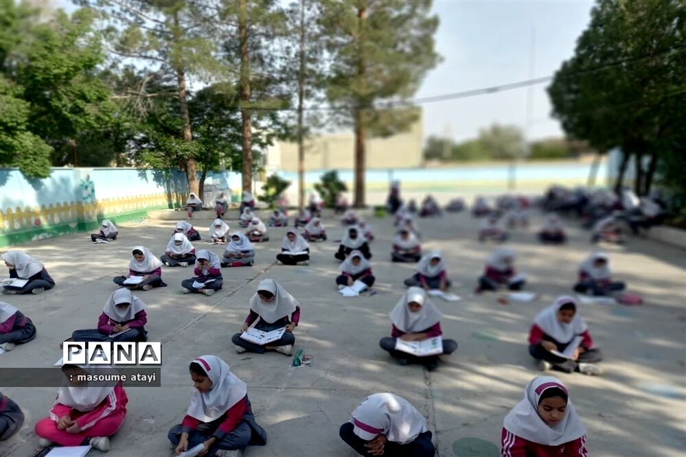 صبحگاه مطالعه در مدرسه حضرت زینب (س) شهرستان خاتم
