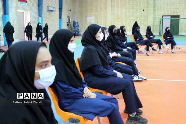 کارگاه سبک زندگی فعال و سالم ویژه دانش‌آموزان در بوشهر