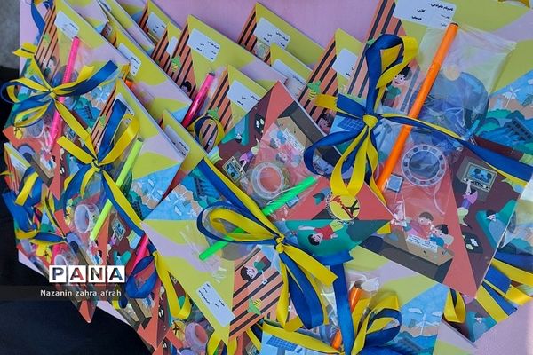 آموزش نحوه مصرف درست انرژی برق و ساعات اوج مصرف در دبستان دخترانه سما۲ رودهن