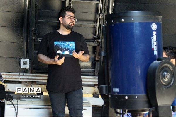 بازدید دانش‌آموزان دبیرستان آیت الله خامنه‌ای قم  از رصد خانه مریم