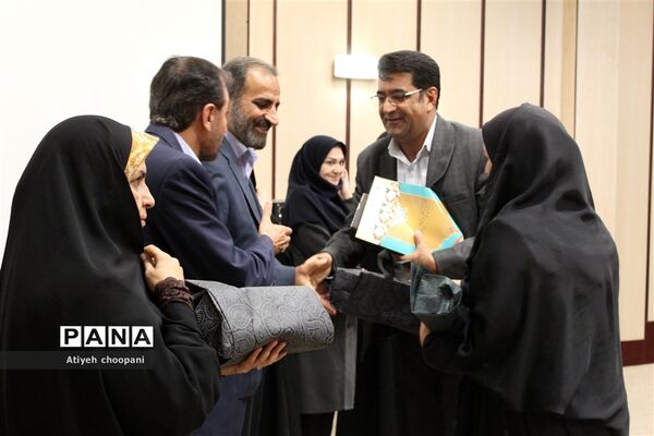 ویژه برنامه روز جهانی «مشاور و روان شناس» در دبیرستان هفتم تیر