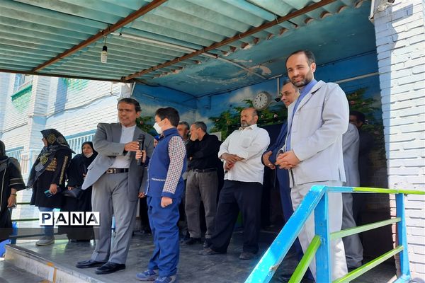 افتتاح کافه کتاب در منطقه ۱۵